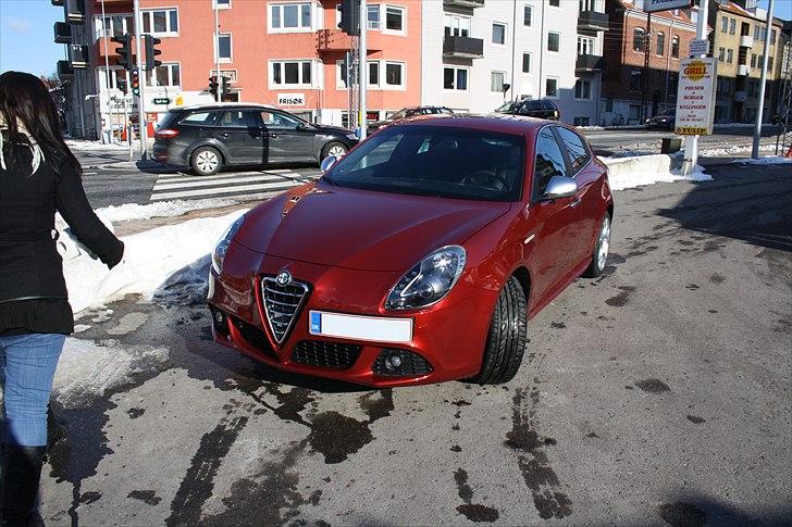 Alfa Romeo Giulietta MultiAir *Solgt* - De 2 dejlige kvinder i mit liv :p billede 11