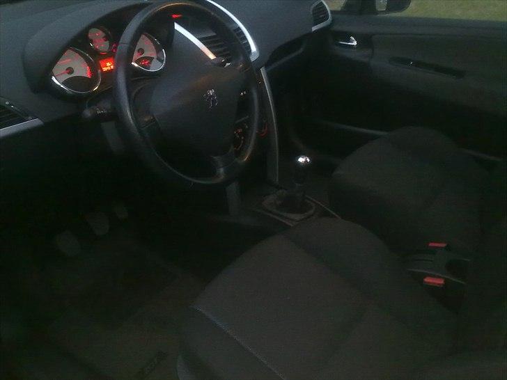 Peugeot 207(SOLGT) billede 15
