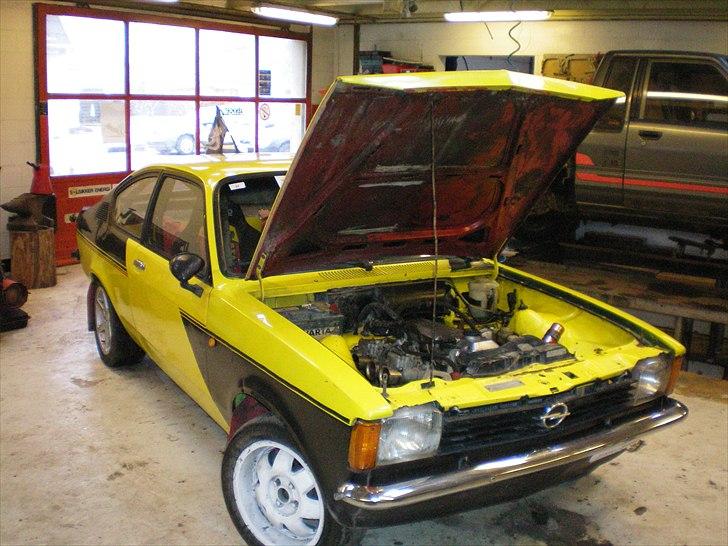 Opel kadett coupe gte billede 6