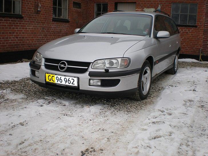 Opel omega van   - originale DE-linse lygter, samt tågelygter billede 1