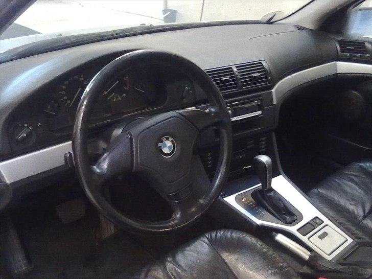 BMW E39 525 tds touring Aut. billede 4