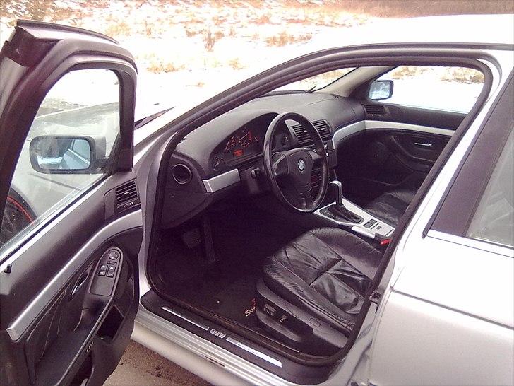 BMW E39 525 tds touring Aut. billede 6