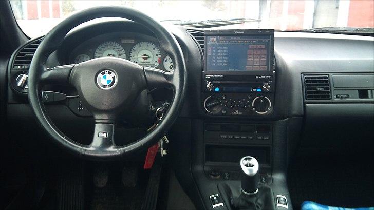 BMW 320I - Dvd er og blir lækkert..! billede 7