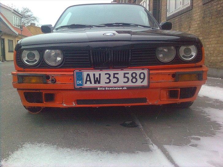 BMW 320I E30  Touring billede 1
