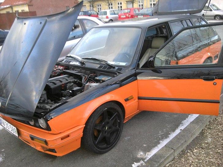 BMW 320I E30  Touring billede 2