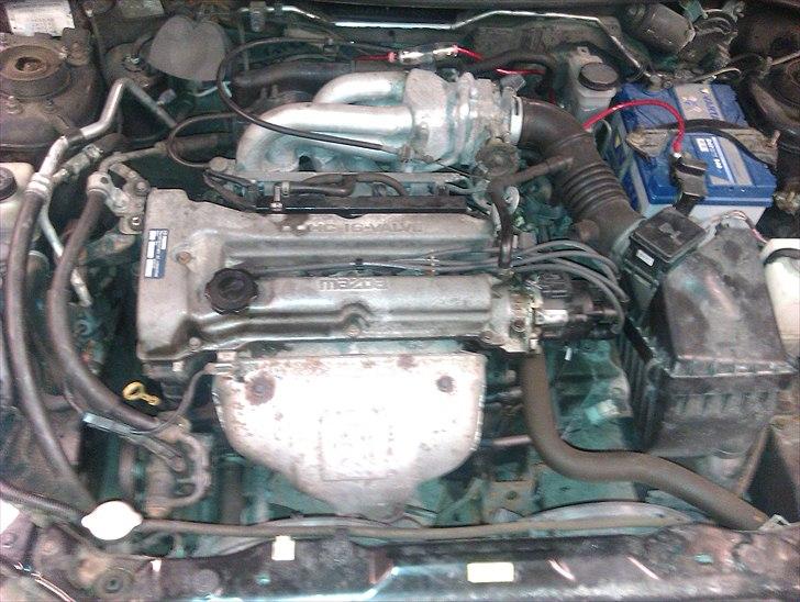 Mazda 323 F GLX 5d (BA) billede 13