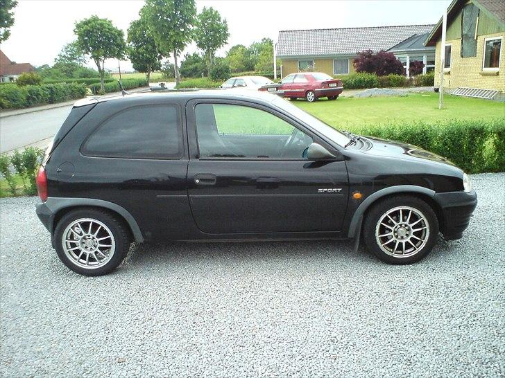 Opel corsa b billede 1