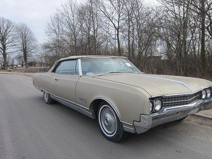 Oldsmobile 98 Convertible billede 3