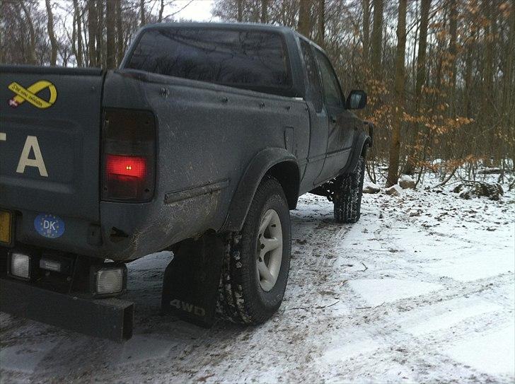 Toyota HiLux *SOLGT* billede 15