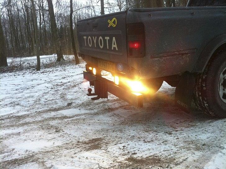 Toyota HiLux *SOLGT* billede 19