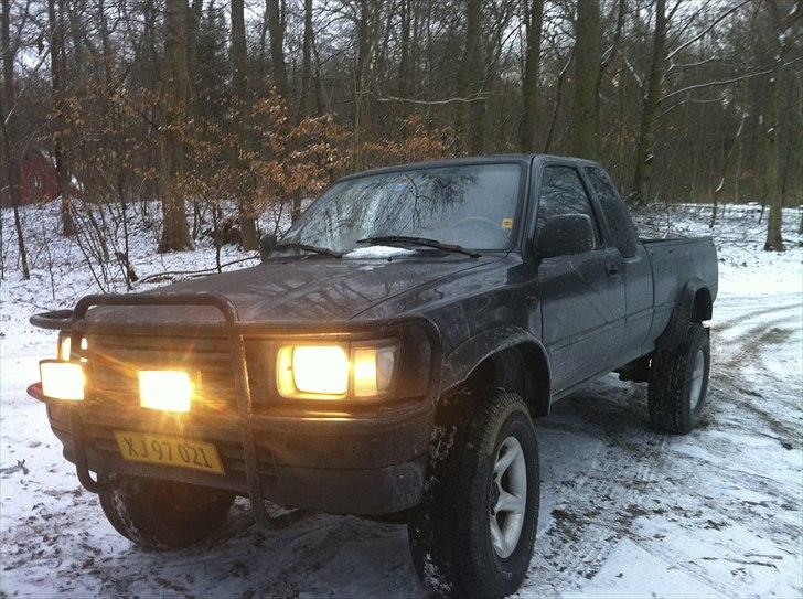 Toyota HiLux *SOLGT* billede 20