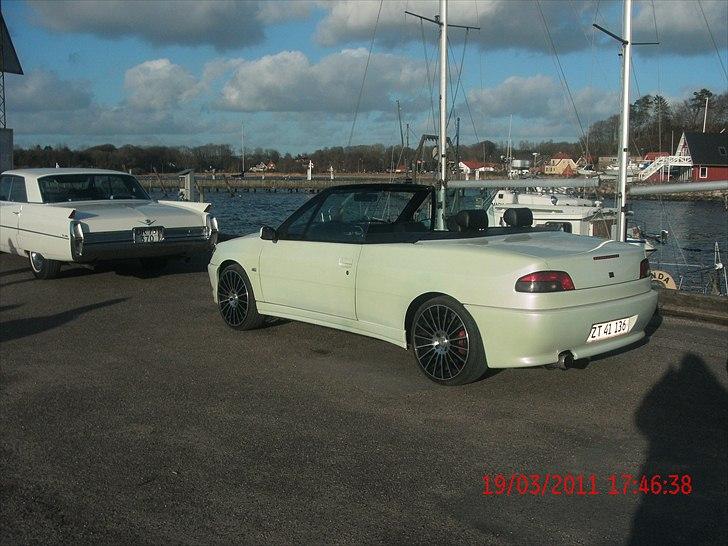 Peugeot 306 cabriolet *SOLGT* - Bilen på havnen i Mariager billede 4