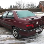 Peugeot 405 2,0i ( skrottet)