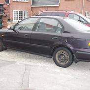 Honda civic 1,4 is **solgt**
