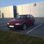 Opel astra F 1,6i