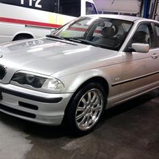 BMW e46 318i