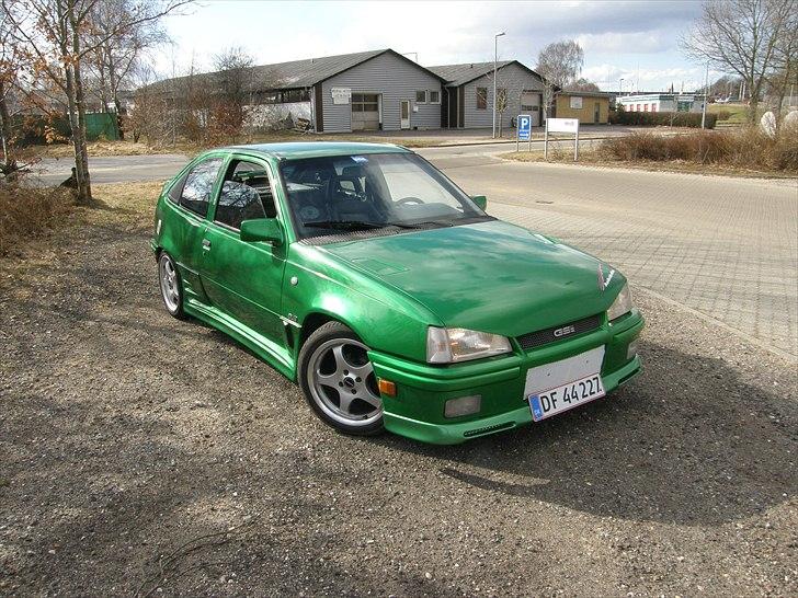 Opel kadett e billede 7