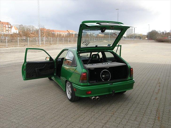 Opel kadett e billede 11