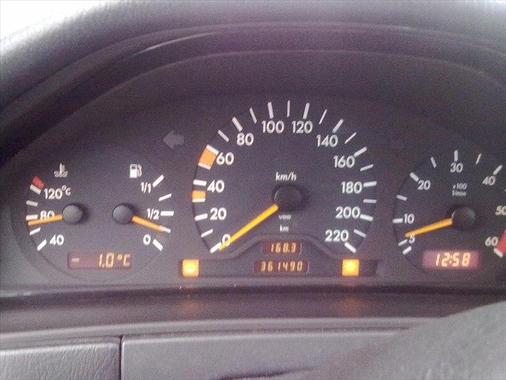 Mercedes Benz e220d (tidl. bil billede 8