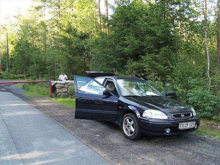 Honda civic 1,4 is **solgt** billede 9