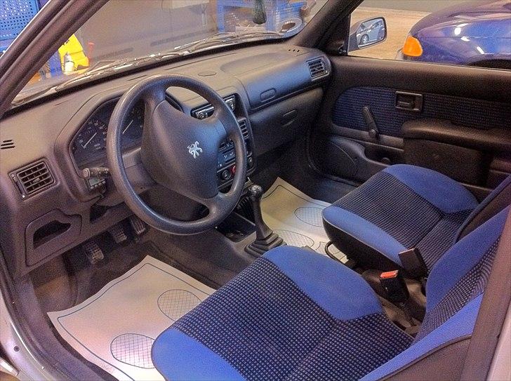 Peugeot 106 Independence - SOLGT billede 5