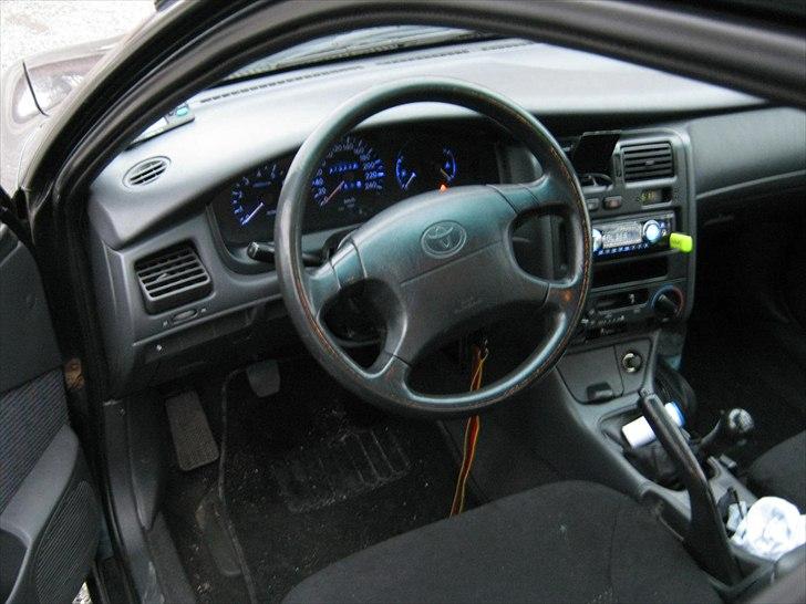 Toyota Carina E xli - 27/2 billede 4