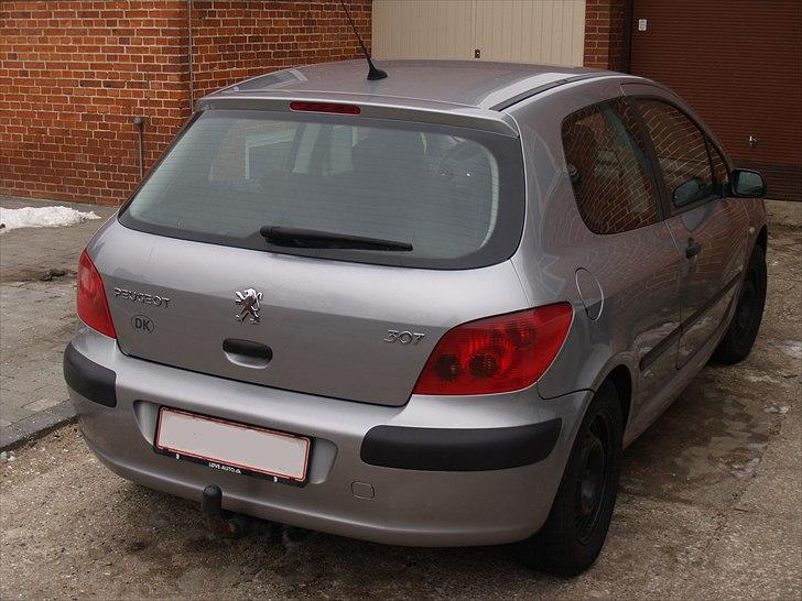 Peugeot 307 1,6 XR *SOLGT* billede 2
