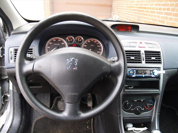 Peugeot 307 1,6 XR *SOLGT* billede 7