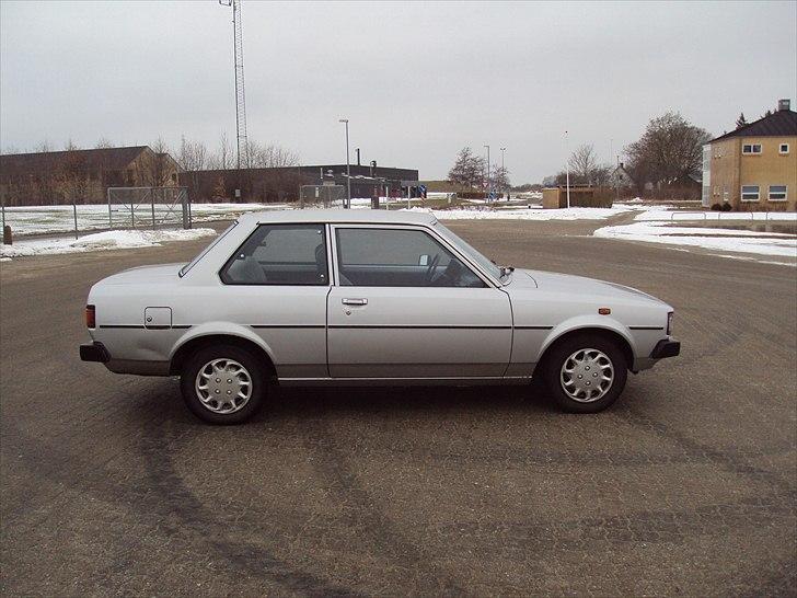 Toyota Corolla DX 1,3 KE70 billede 4