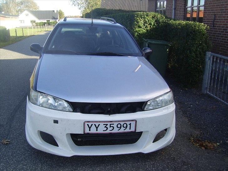 Peugeot 406 sv model - Så blev forkofangeren tilpasset.. billede 5