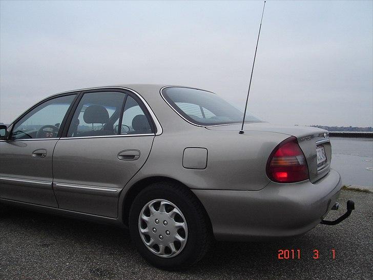 Hyundai Sonata GLSI Solgt billede 3