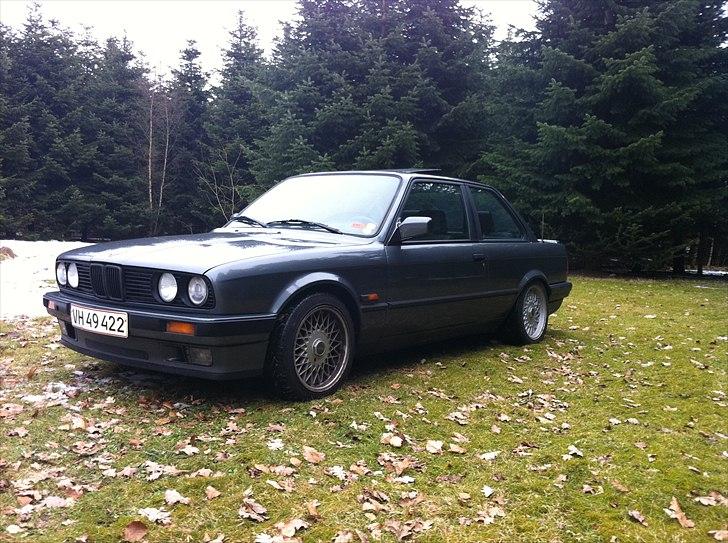 BMW e30 billede 2