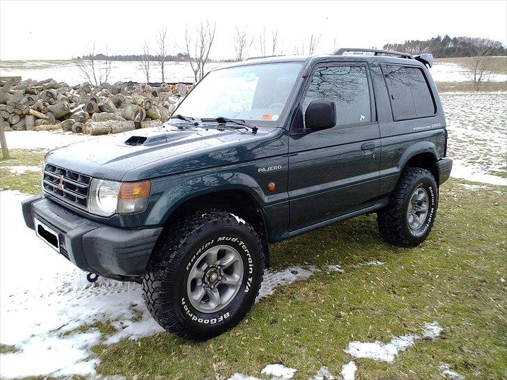 Mitsubishi pajero 2,8td billede 2