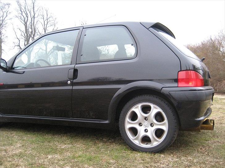 Peugeot 106 GTI  billede 1