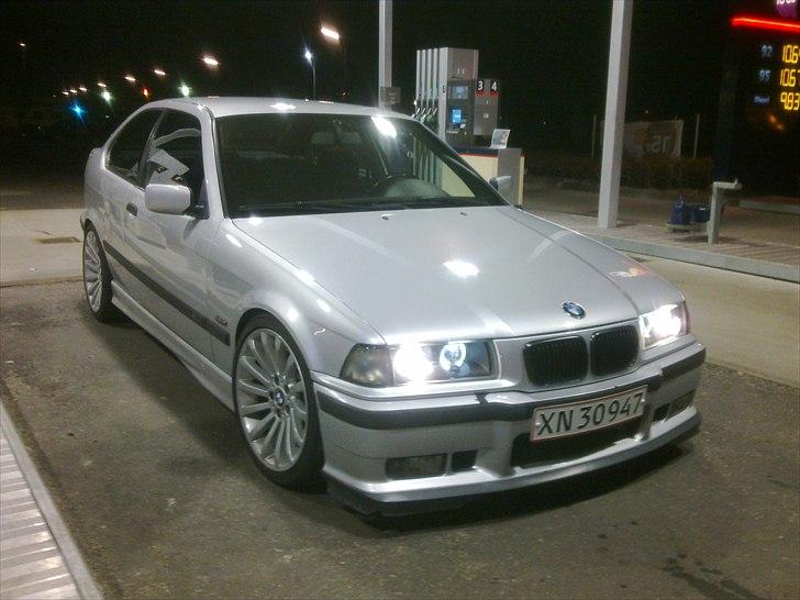 BMW 316i Compact billede 16