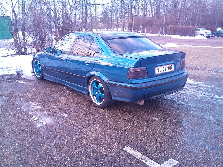 BMW 323i e36 billede 3