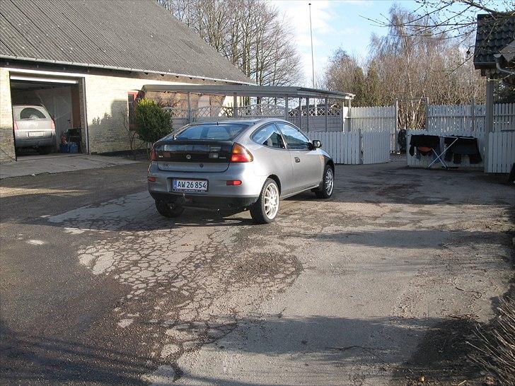 Mazda 323c billede 4