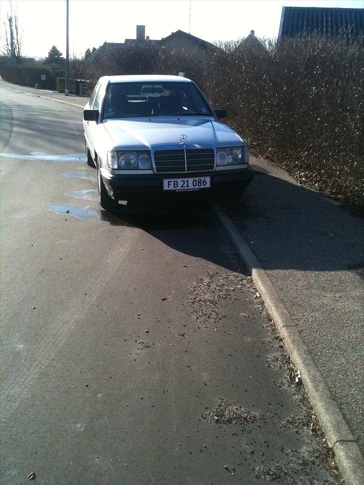 Mercedes Benz 300 aut solgt billede 1