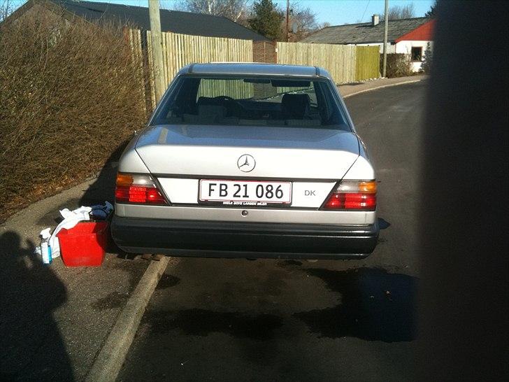 Mercedes Benz 300 aut solgt billede 7