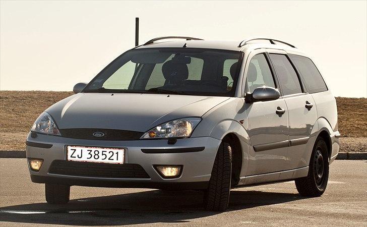 Ford Focus 2,0 Trend STcar billede 1