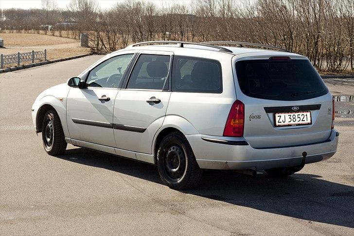 Ford Focus 2,0 Trend STcar billede 5