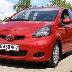 Toyota Aygo - Red Line