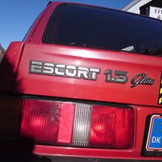 Ford Escort 1,3 Ghia solgt