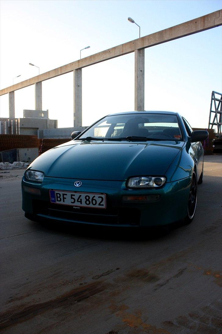 Mazda 323F 1.8 16V - SOLGT - Taget af Jesper Uhre -  billede 6