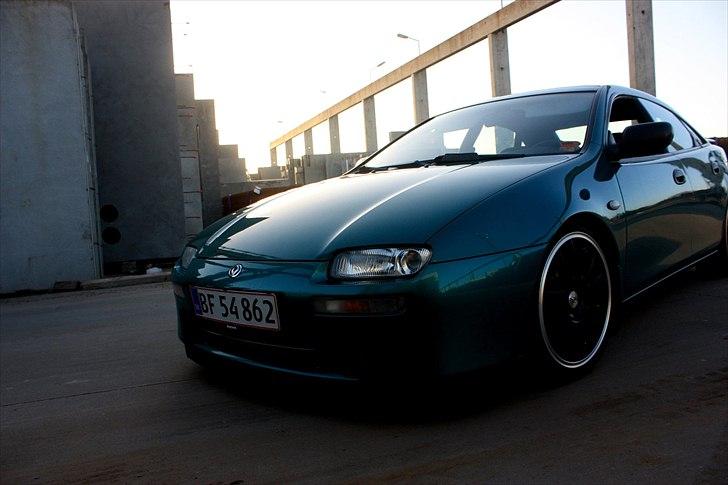 Mazda 323F 1.8 16V - SOLGT - Taget af Jesper Uhre -  billede 8