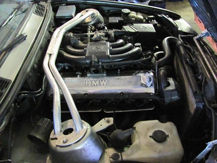 BMW 325I / 2,9 billede 8