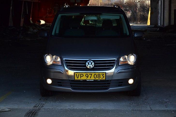 VW Touran 2,0 TDI 170 DSG billede 1