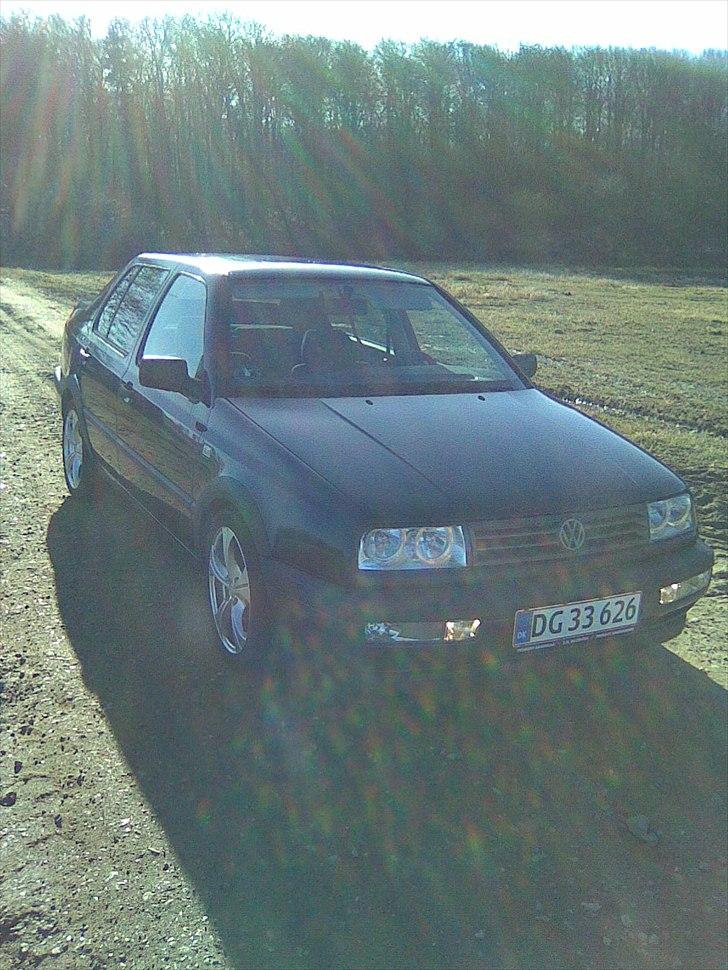 VW vento solgt billede 17