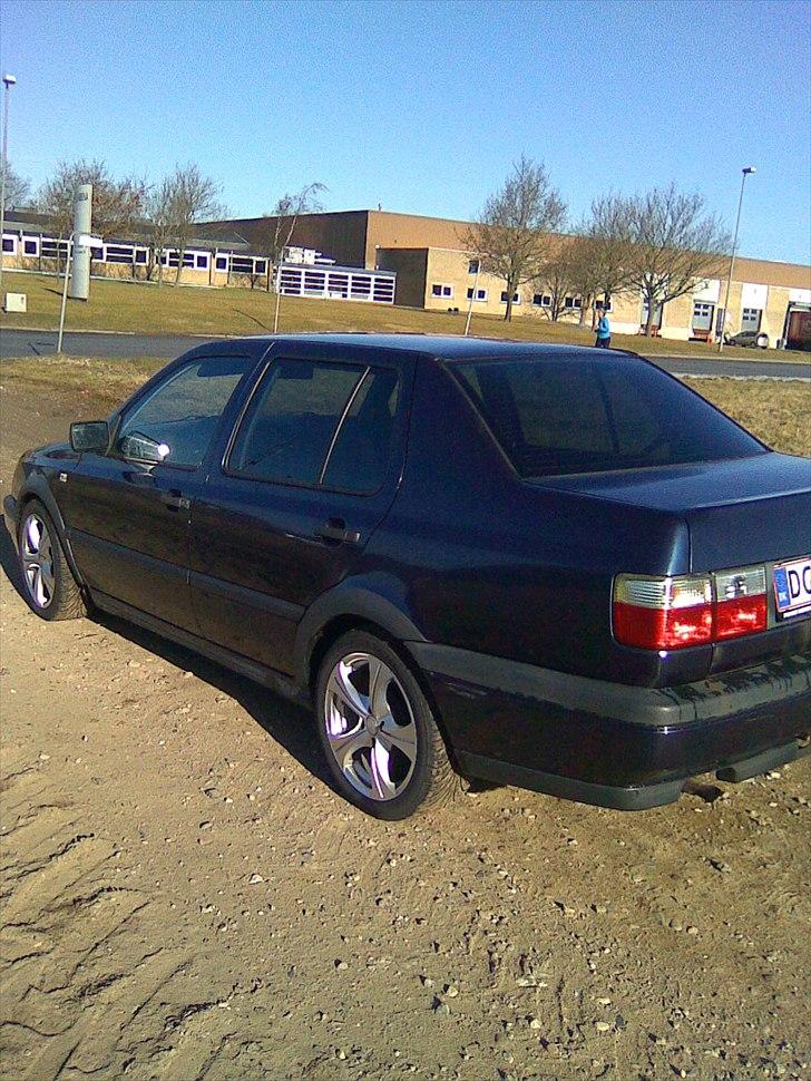 VW vento solgt billede 19