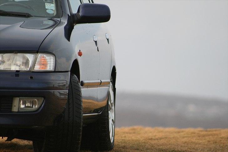 Nissan Primera 2.0 SE billede 3